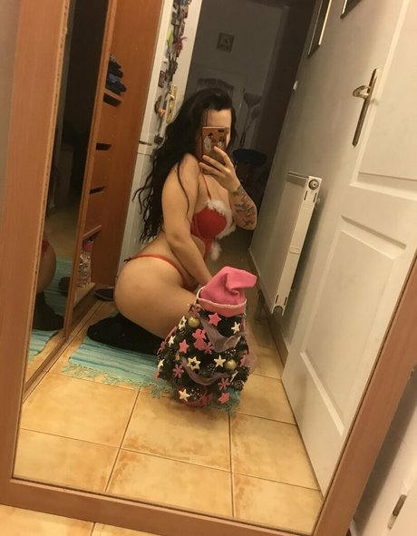 ebony squirt onlyfans hot nude images