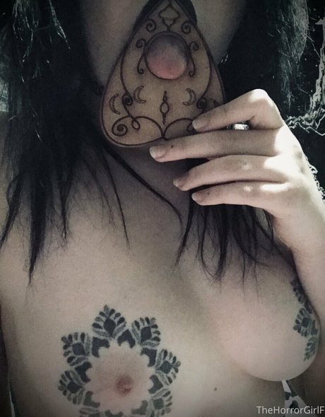 horny girls onlyfans hot naked images