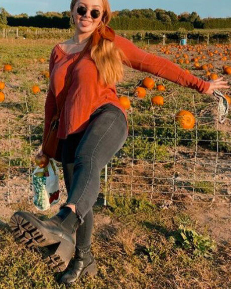 hottest young onlyfans exclusive images