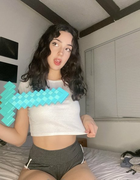 onlytalezfree porn actress photos