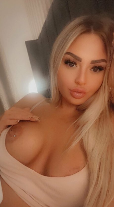 nadiarosexx sex pornstar photo