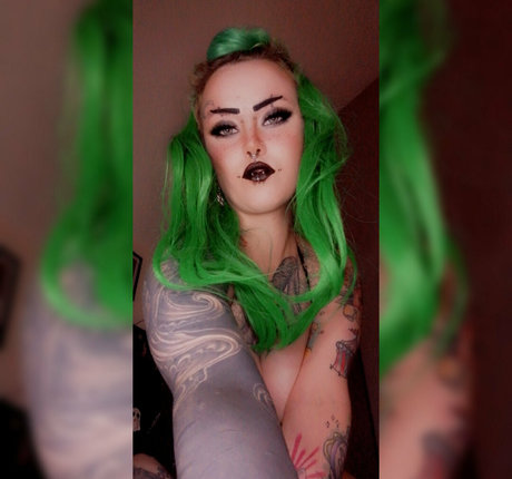 tanned onlyfans hd pic