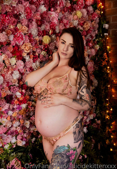 lesbian fingering onlyfans pornos image