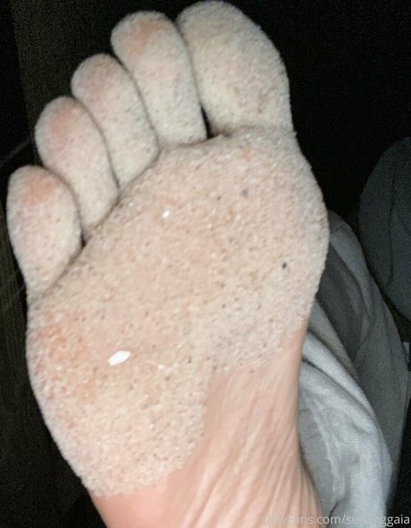 Serving Gaia pretty pornstar pictures