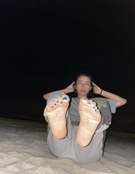 Serving Gaia porn star pictures