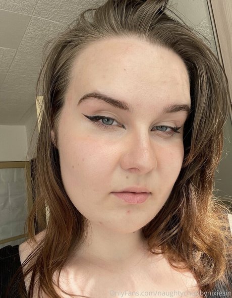 Naughtychubbynixiesin best pornstar pics