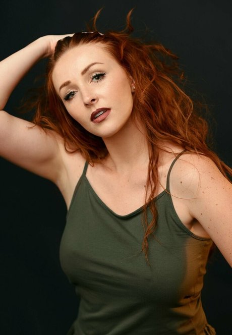 famous nude onlyfans nice photos