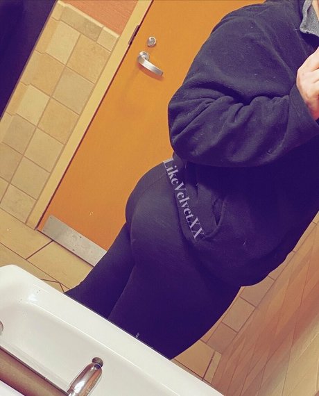 redvelvetxx model adult gallery