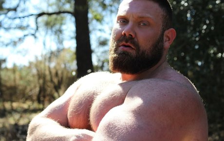 hugeandhung beautiful model images