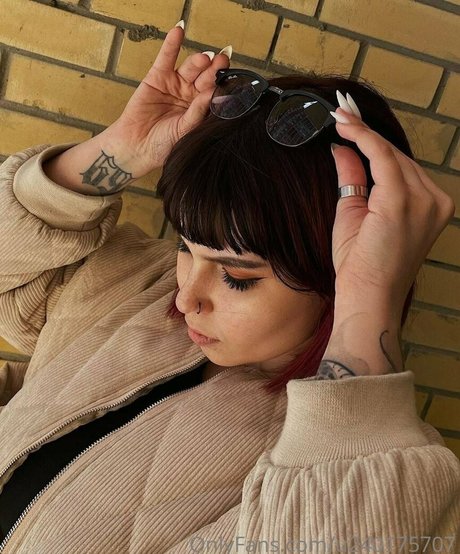 kira aa pornstar beautiful image