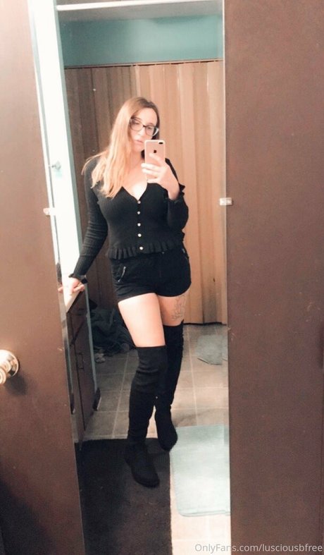 rosalinafree star naked galleries