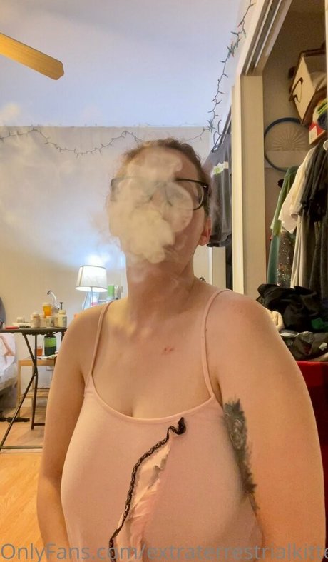 extraterrestrialkitten xxx model archive