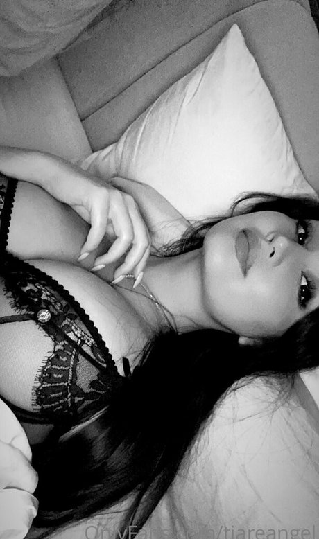tiareangel star nudes gallery