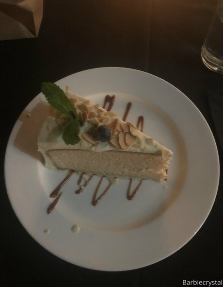 barbiecrystal beautiful actress photos