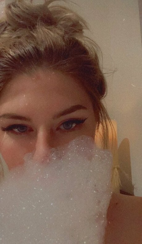 college girl onlyfans naked pics