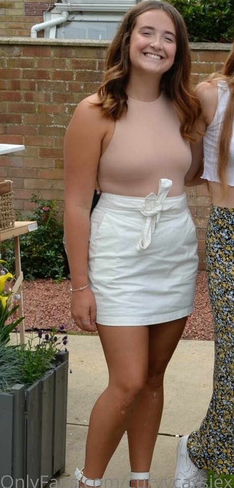 curvycassiex model pretty image