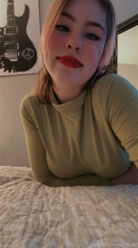 indierose0 model pornographic photo