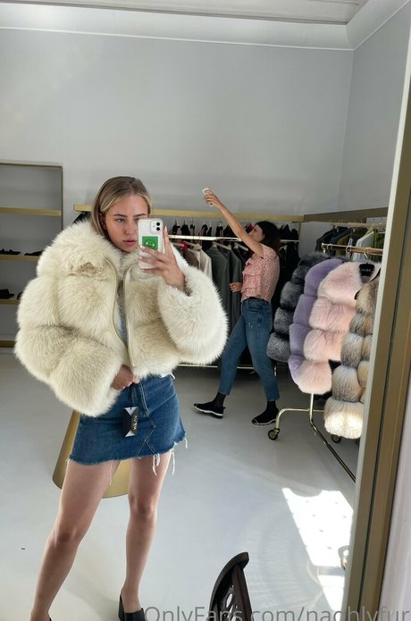 nude asian onlyfans hot nude image