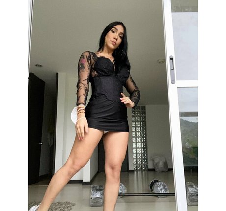 perfect feet onlyfans beautiful nude pics