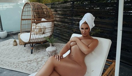 freestellaandrewsss pornstar hd photos