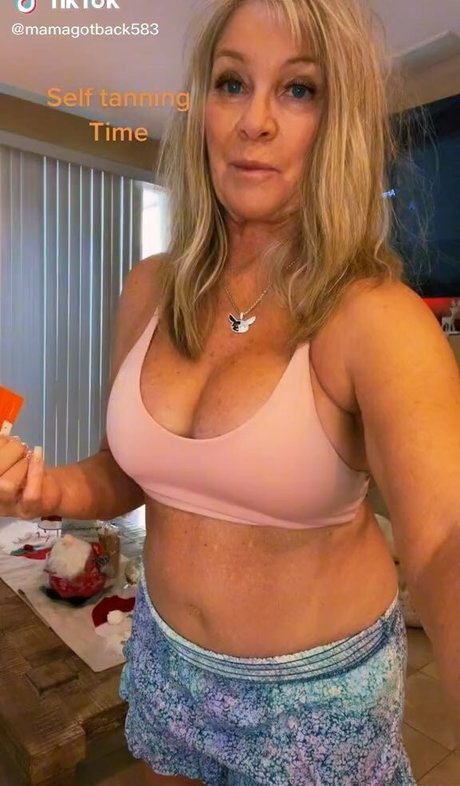 Lenna Paytas hd actress img