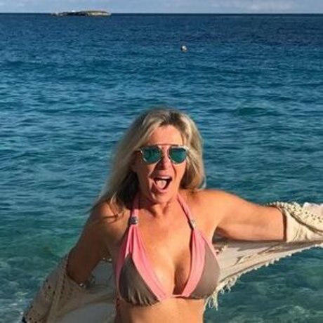 Lenna Paytas model beautiful pictures