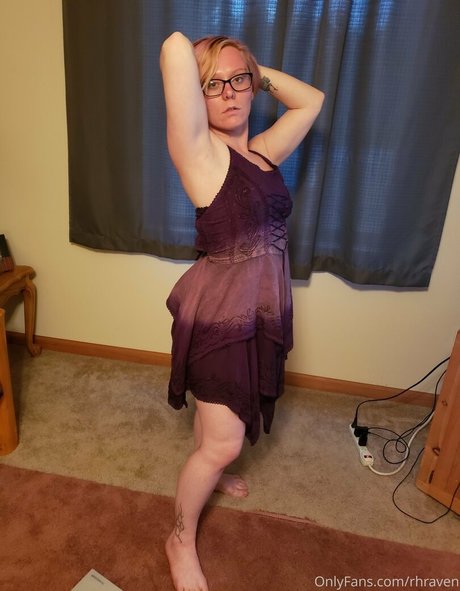 Redhead raven pornstar nudes archive