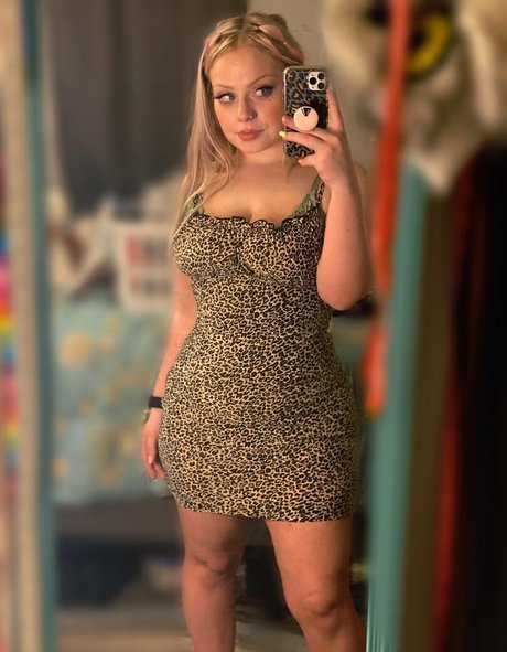 squat onlyfans art nude image