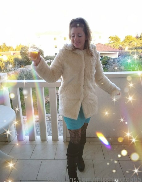 famous ladyboy onlyfans porno image