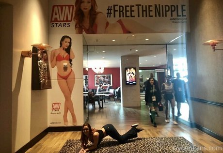 big tits riding onlyfans porno gallery