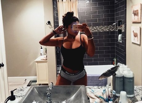 thick nude onlyfans hot porn picture