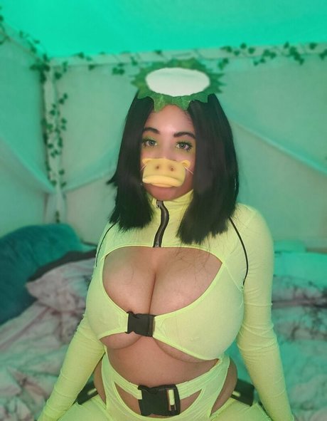 chubby goth onlyfans naked archive