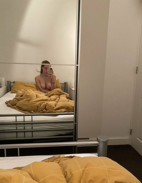 stefani isabel_ star free image