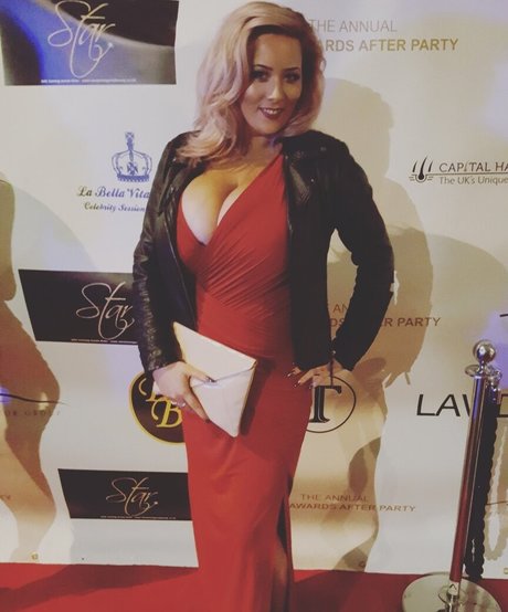 skinny asian onlyfans erotic images