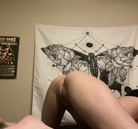 milf handjob onlyfans free sex galleries