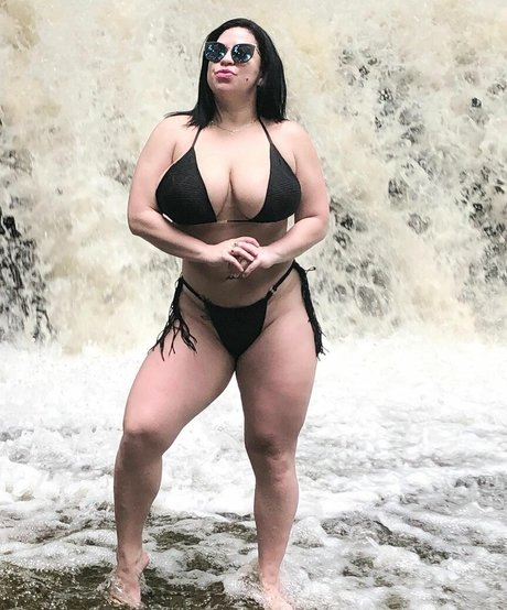 chubby babe onlyfans beautiful xxx images