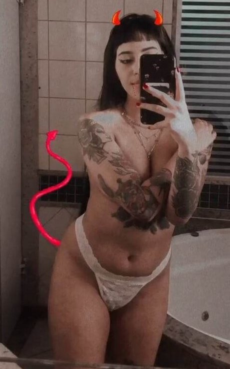 moserfuck art actress img