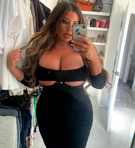 Missmaejay model hd pics