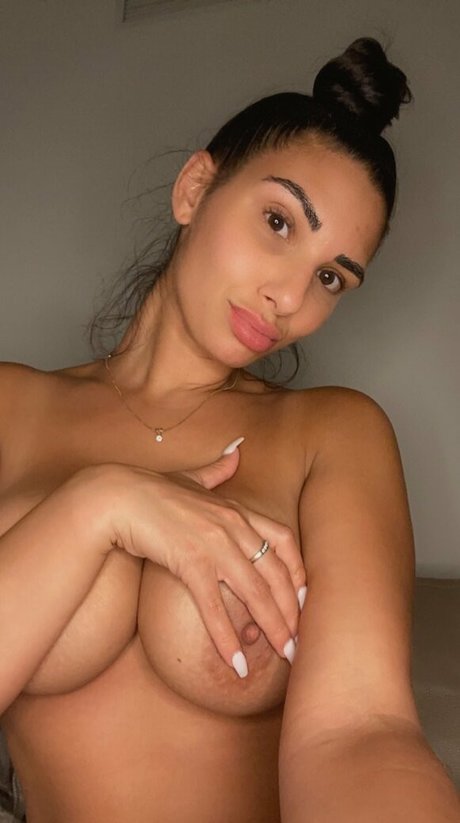 nysamoore top actress picture