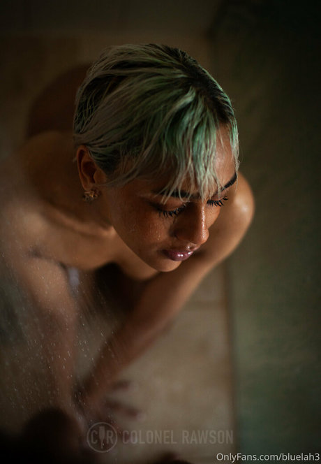 bluelah3 pornstar hot photo