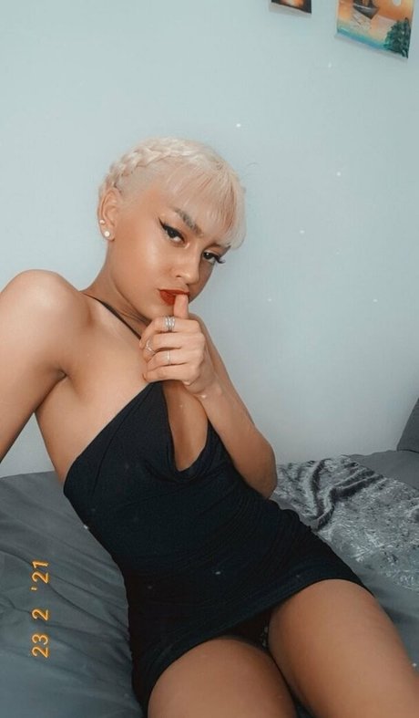 bluelah3 pornstar nudes image