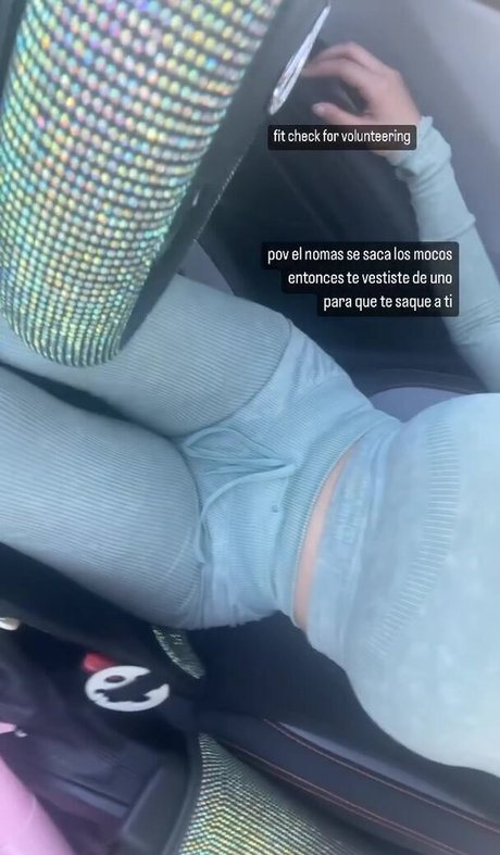 milf handjob onlyfans sexy xxx image