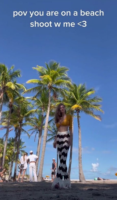 Alex Elizabeth Ljadov best actress gallery