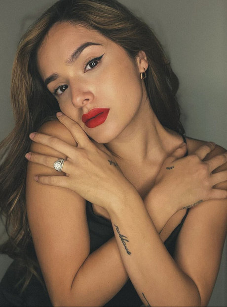 Chachi Gonzales beautiful star pics