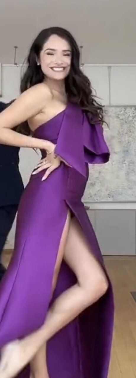 Chachi Gonzales model high quality archive