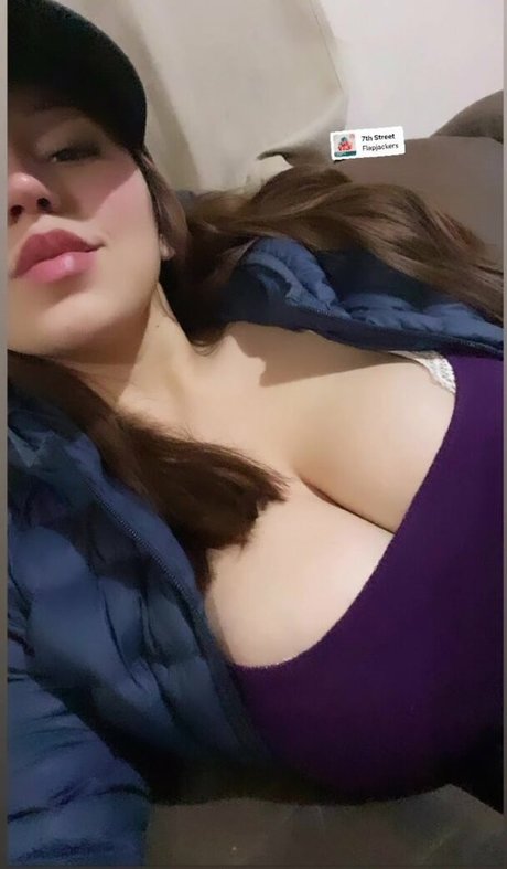 interracial threesome onlyfans beautiful xxx pictures