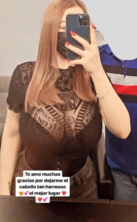 curvy shemale onlyfans beautiful photos