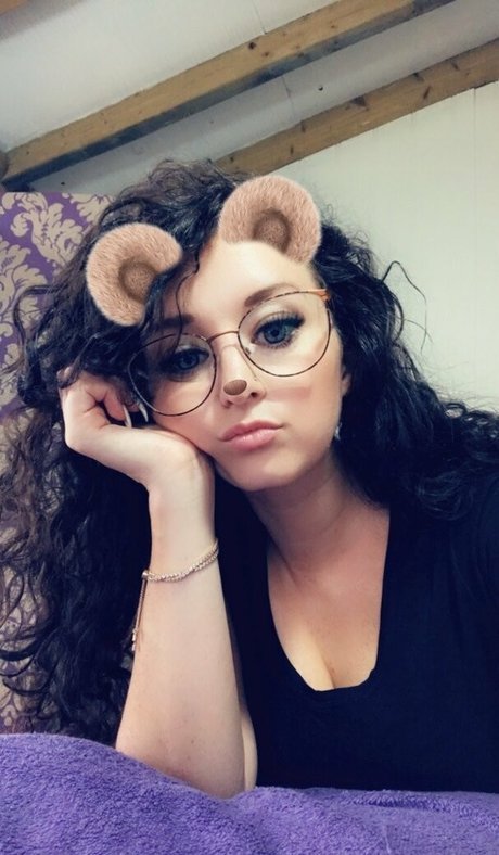 curvy kitty onlyfans hot sexy image