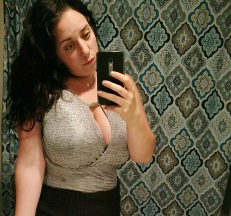 petite slut onlyfans sexy xxx photos