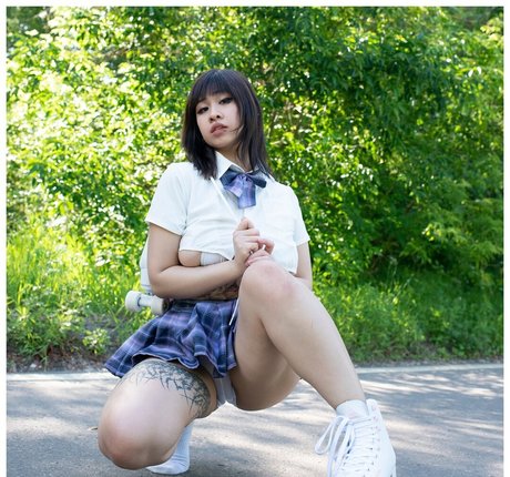 karandashiha model exclusive pics